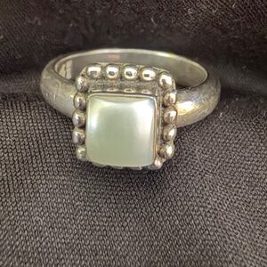 Silpada Mother of Pearl ring size 7